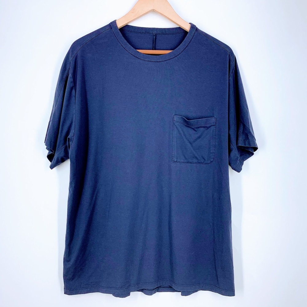 Lululemon Short Sleeve Pocket T-Shirt Crewneck Minimalist Basic Men Tee Size XL